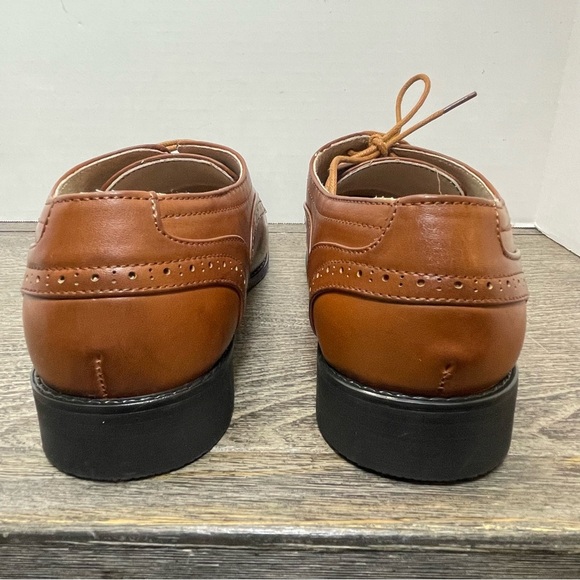 Majestic Collection Men's Brown Oxford  Dress Shoes size 10. NWOT. Leather. - Picture 5 of 10
